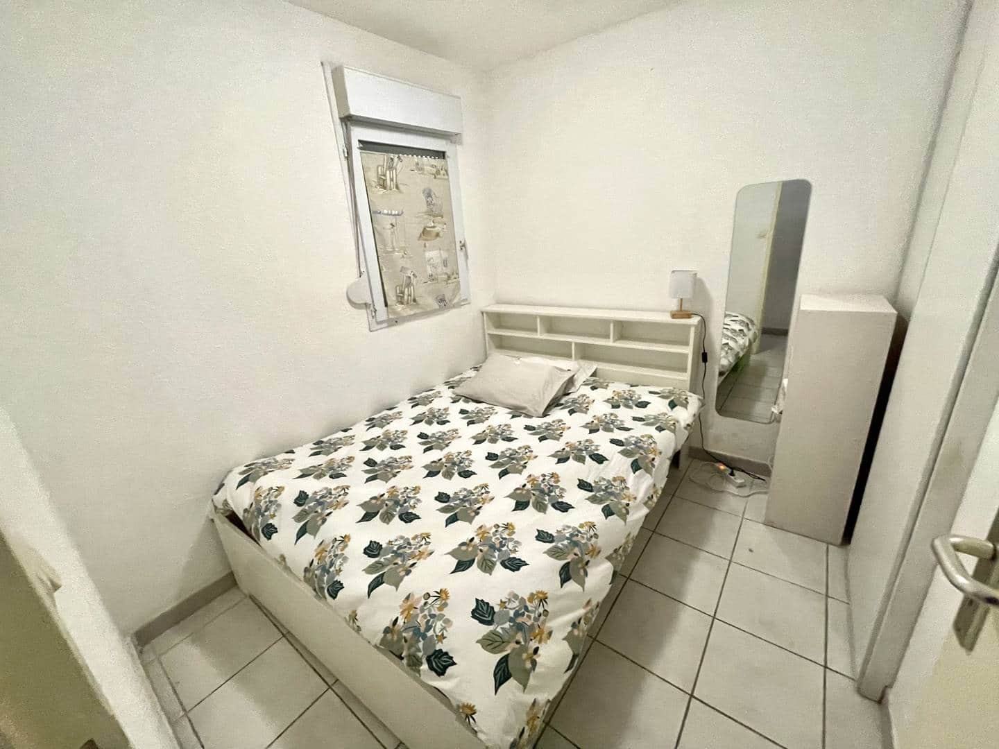 Chambre double de l’appartement