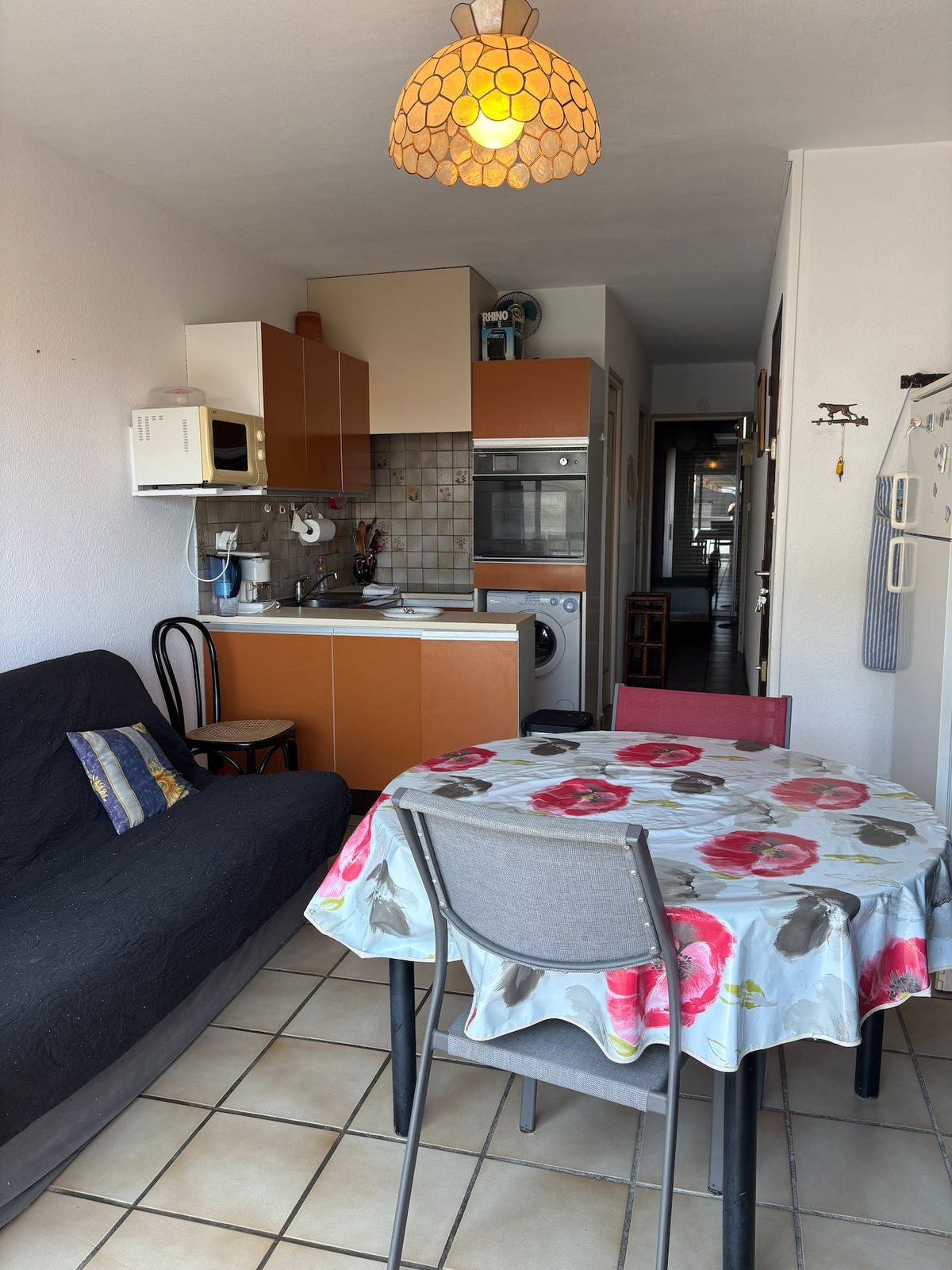 Cuisine ouverte et espace repas du Jasmin